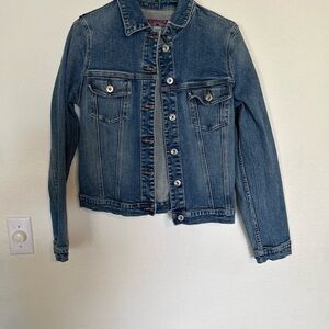 Vintage Silver Jeans Fitted Denim Jacket
Women's MediumsBlue Indigo Wash
